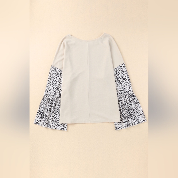 Plus Size Leopard Round Neck Long Sleeve Top - Picture 7 of 10